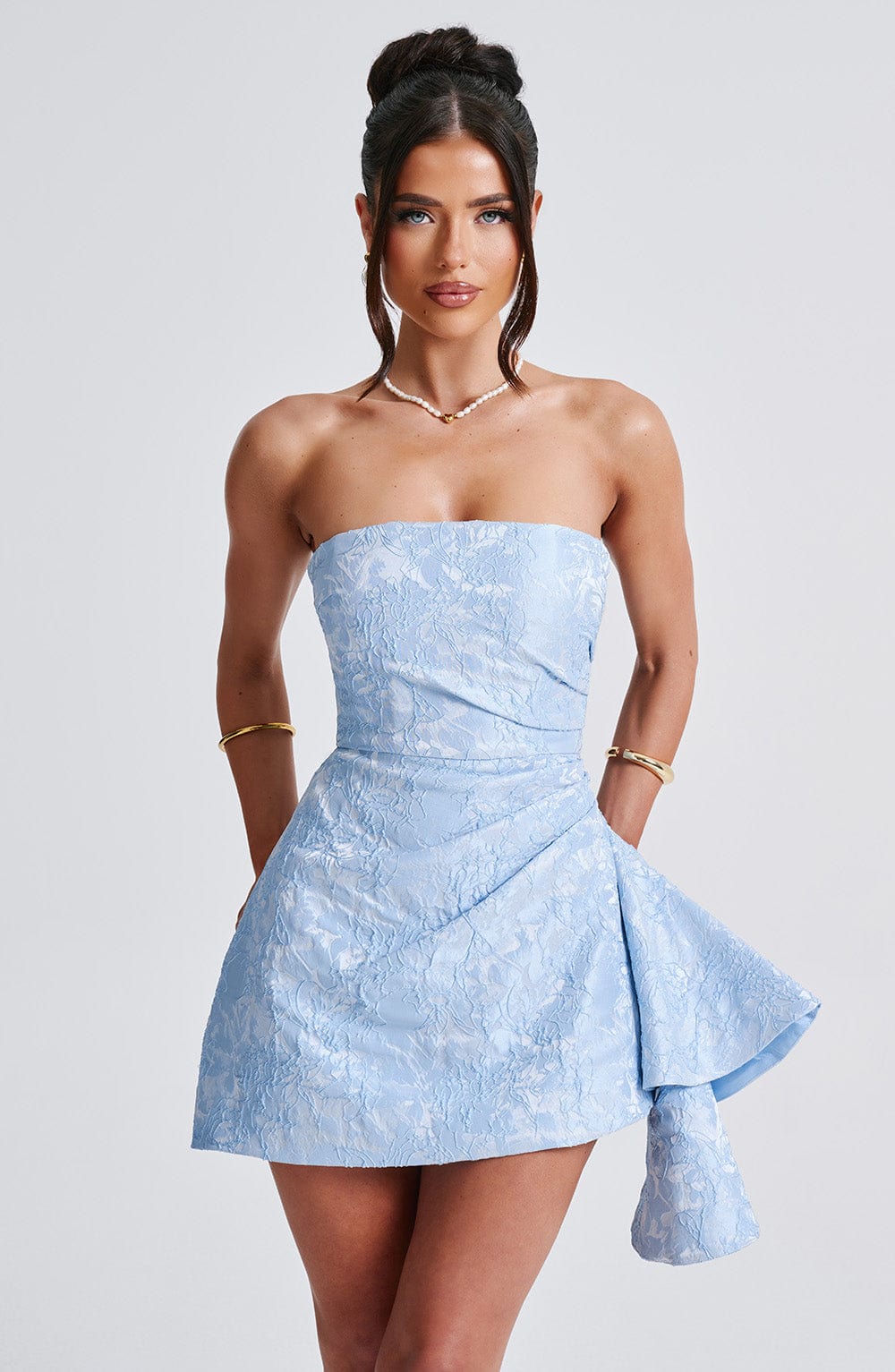 Mono corto de verano azul Chloe para mujer