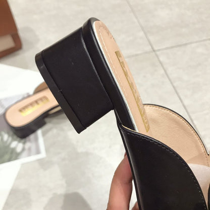 Mules de tachuelas con tacón cuadrado bajo, de tendencia, de Chloe