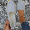 Alpargatas sin cordones de lona de Sophia – el calzado perfecto para el verano