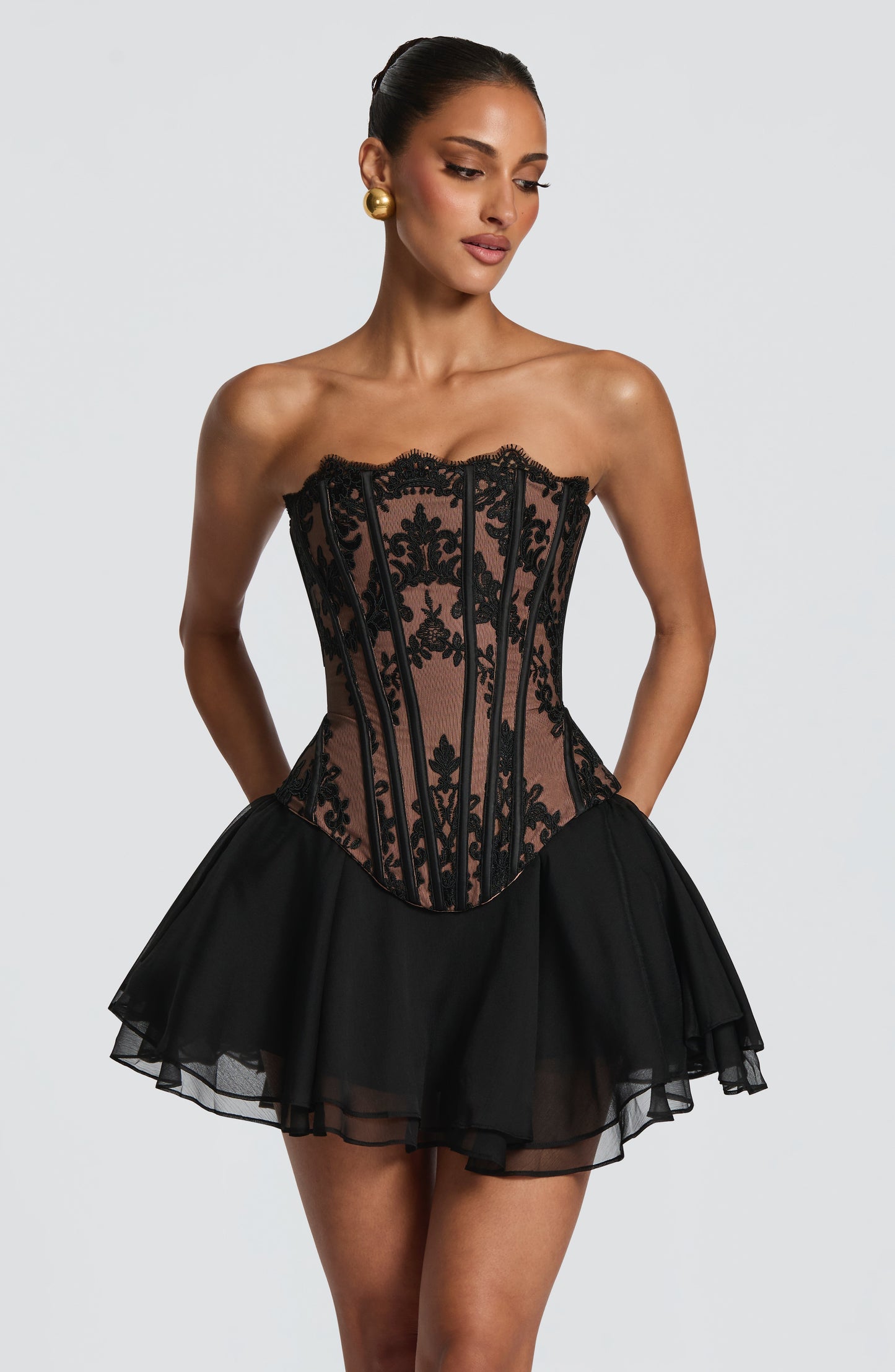 Top Corsé Sophia Negro para el Verano