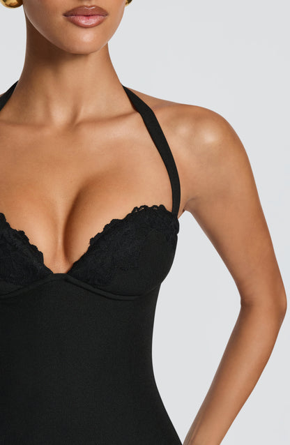 Emily Black Mini Vestido - Moda de Verano Encantadora