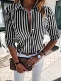 Delilah | Blusa de rayas elegante para la comodidad relajada del verano