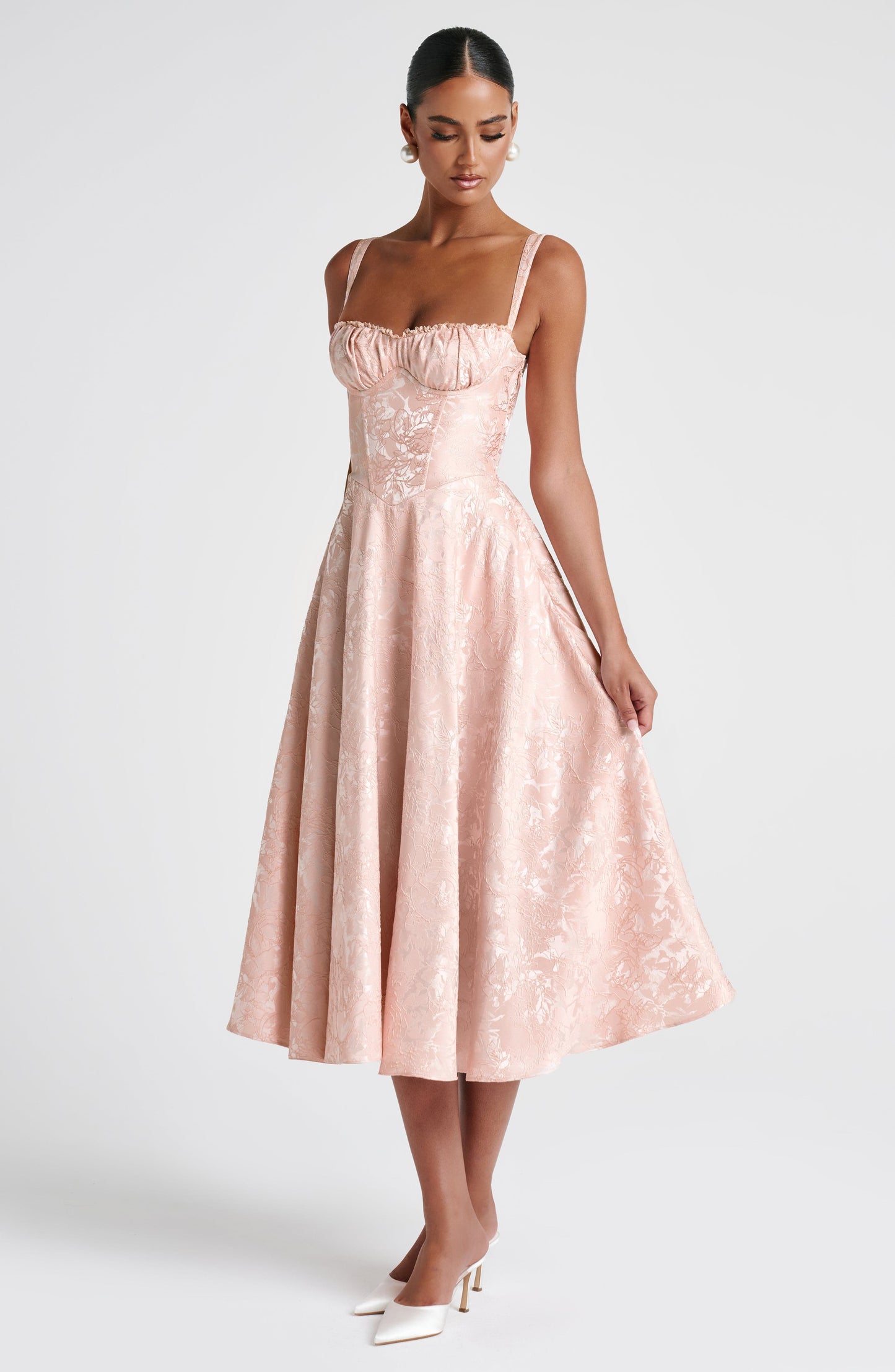 Vestido de verano midi Chloe color melocotón claro