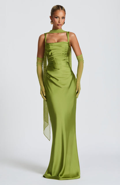Pañuelo Sophia Olive para la moda de verano