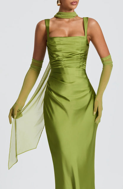 Pañuelo Sophia Olive para la moda de verano