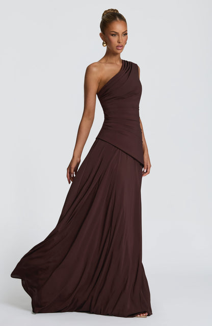 Vestido de verano maxi Sophia en marrón ciruela