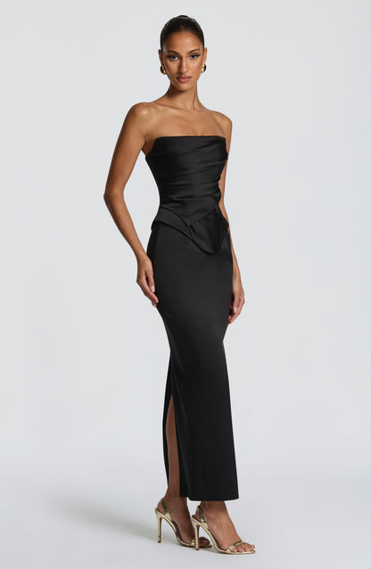 Falda midi Sophia negra - Moda chic de verano
