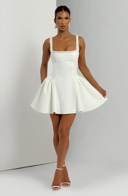 Minivestido Sophia Marfil - Moda de verano adorable