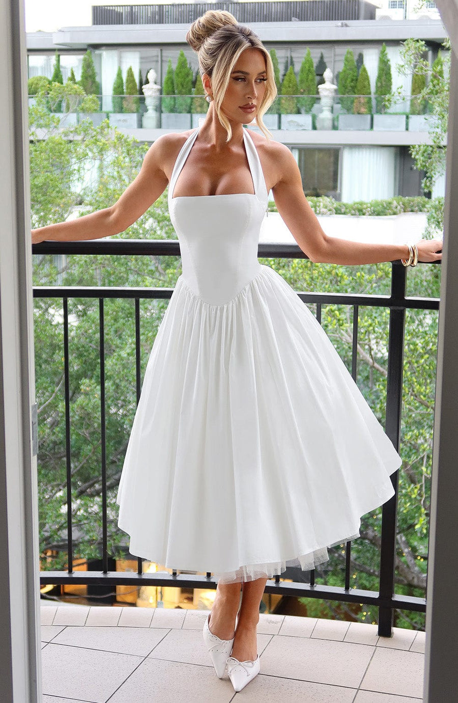 Sophia Vestido Midi de Tirantes Marfil - Moda Perfecta para el Verano