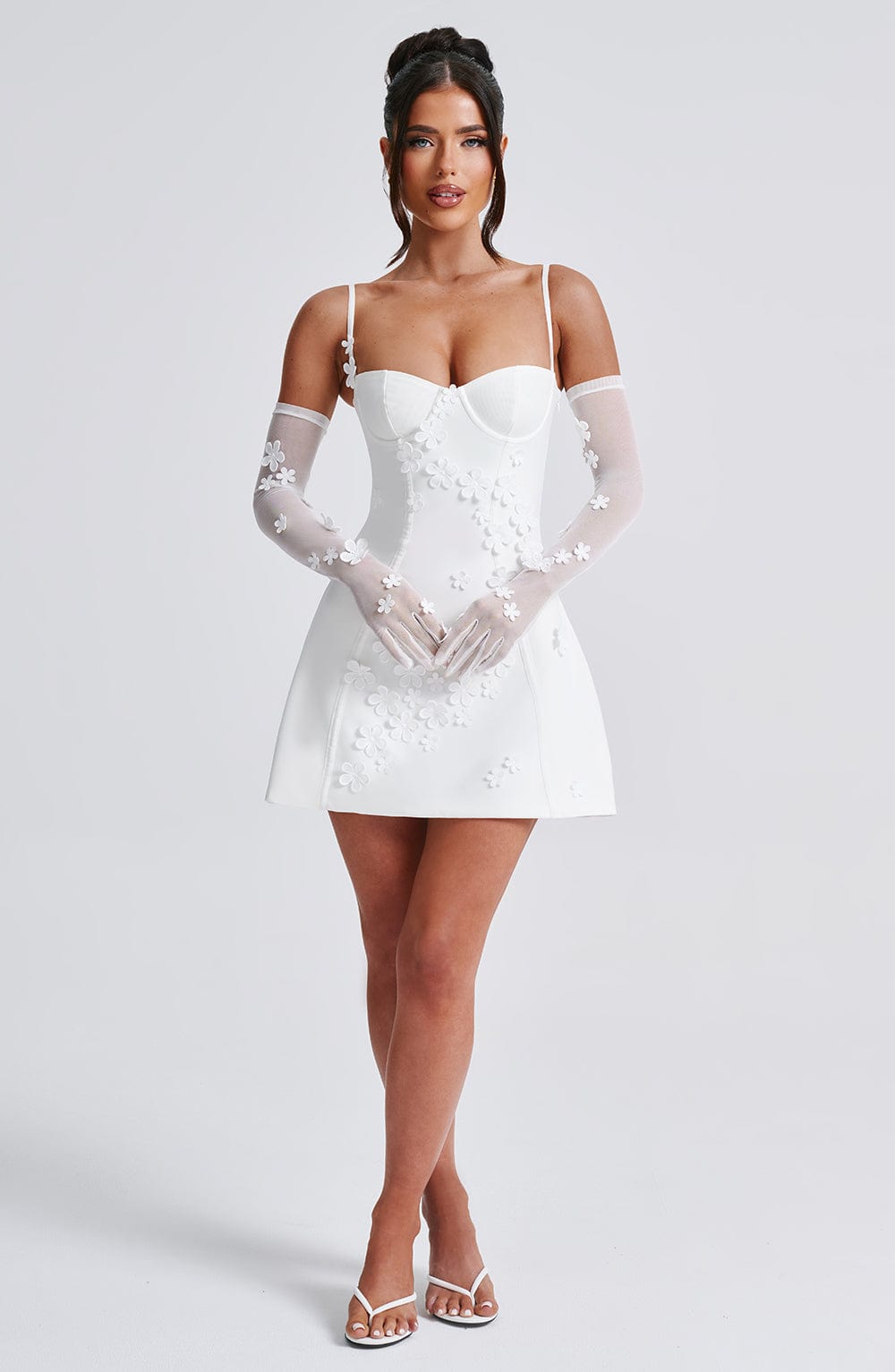 Minivestido Chloe Ivory - Moda de verano para chicas