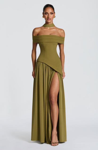 Sophia Maxi Vestido de verano en verde oliva oscuro