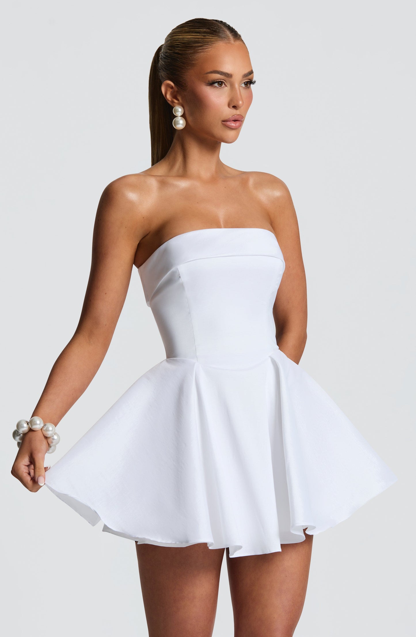 Minivestido Chloe Ivory - Moda veraniega adorable