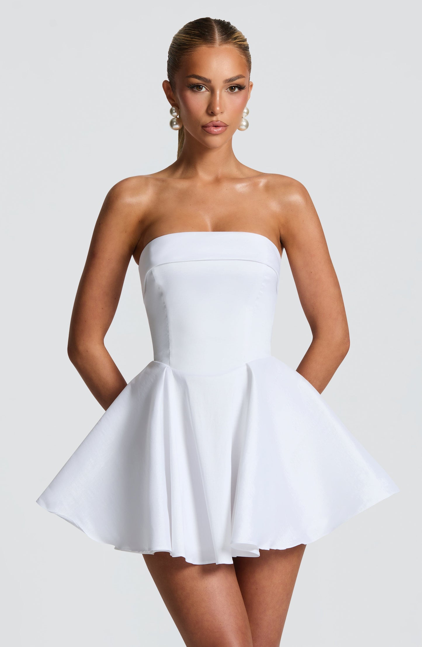 Minivestido Chloe Ivory - Moda veraniega adorable