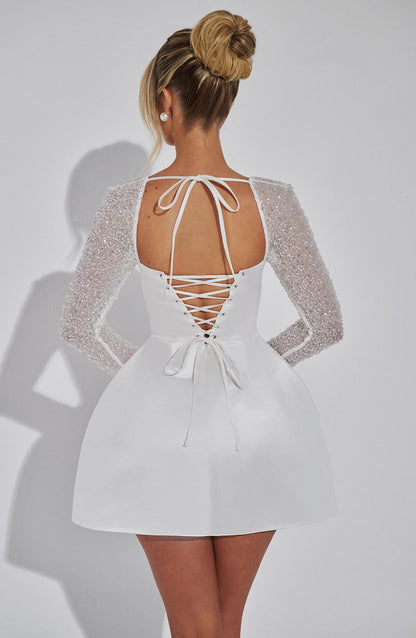 Minivestido Chloe Ivory - Moda de Verano Encantadora