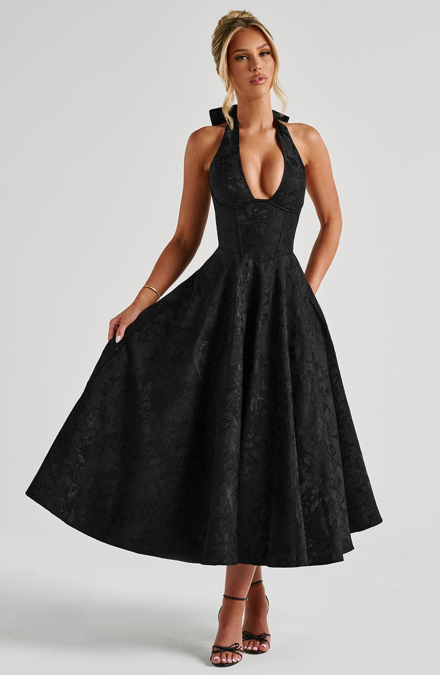 Vestido midi de verano Chloe Negro