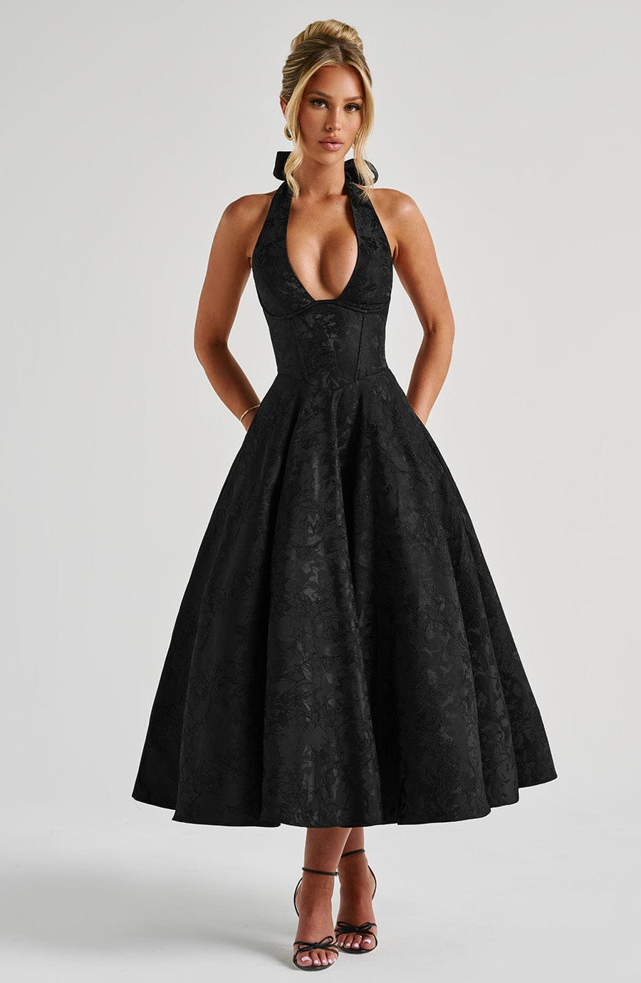 Vestido midi de verano Chloe Negro