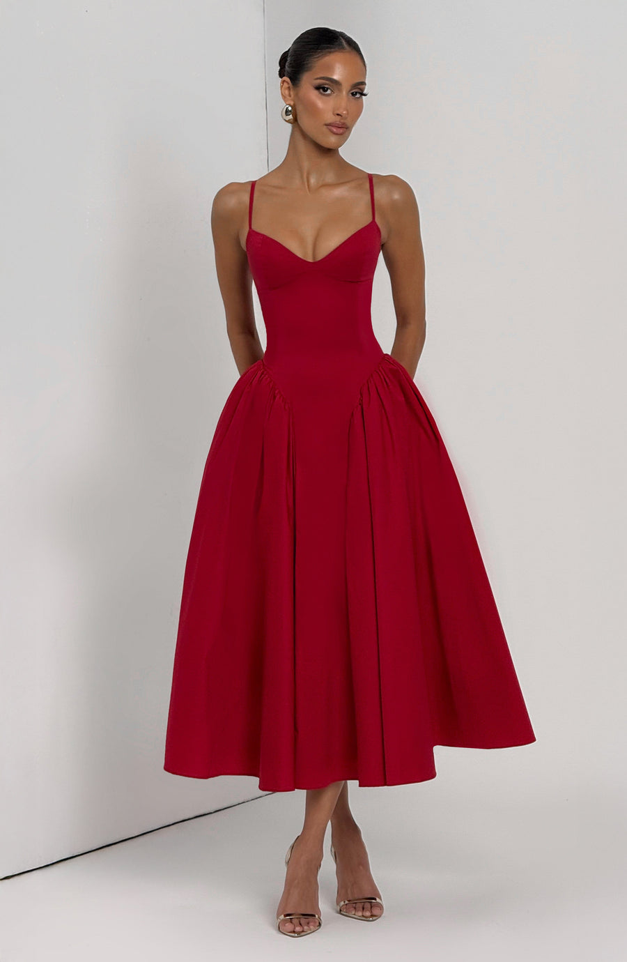 Sophia Vestido Midi de Verano Rojo - Moda Perfecta para el Verano