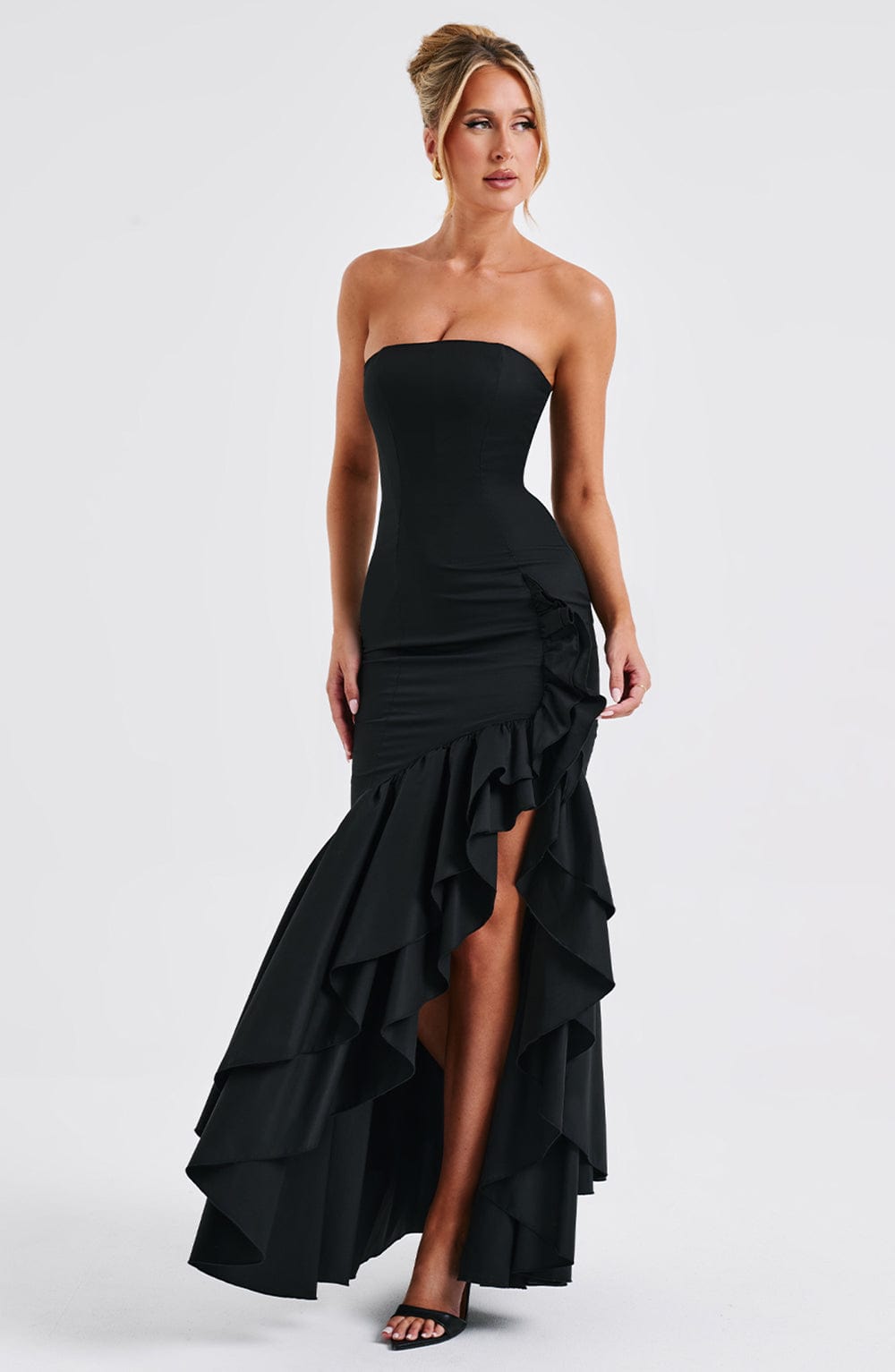 Luvrefashion | Angelina Black Maxi Dress in XS - detail view