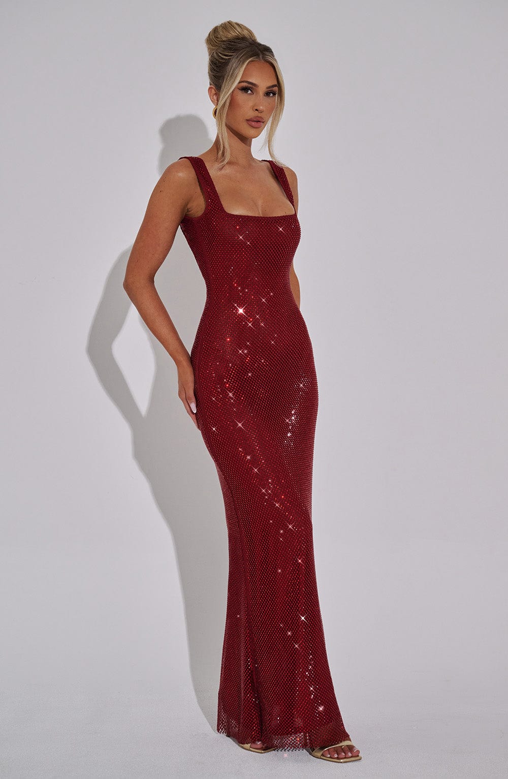 Luvrefashion | Petra Wine Maxi Dress in XS - styled look