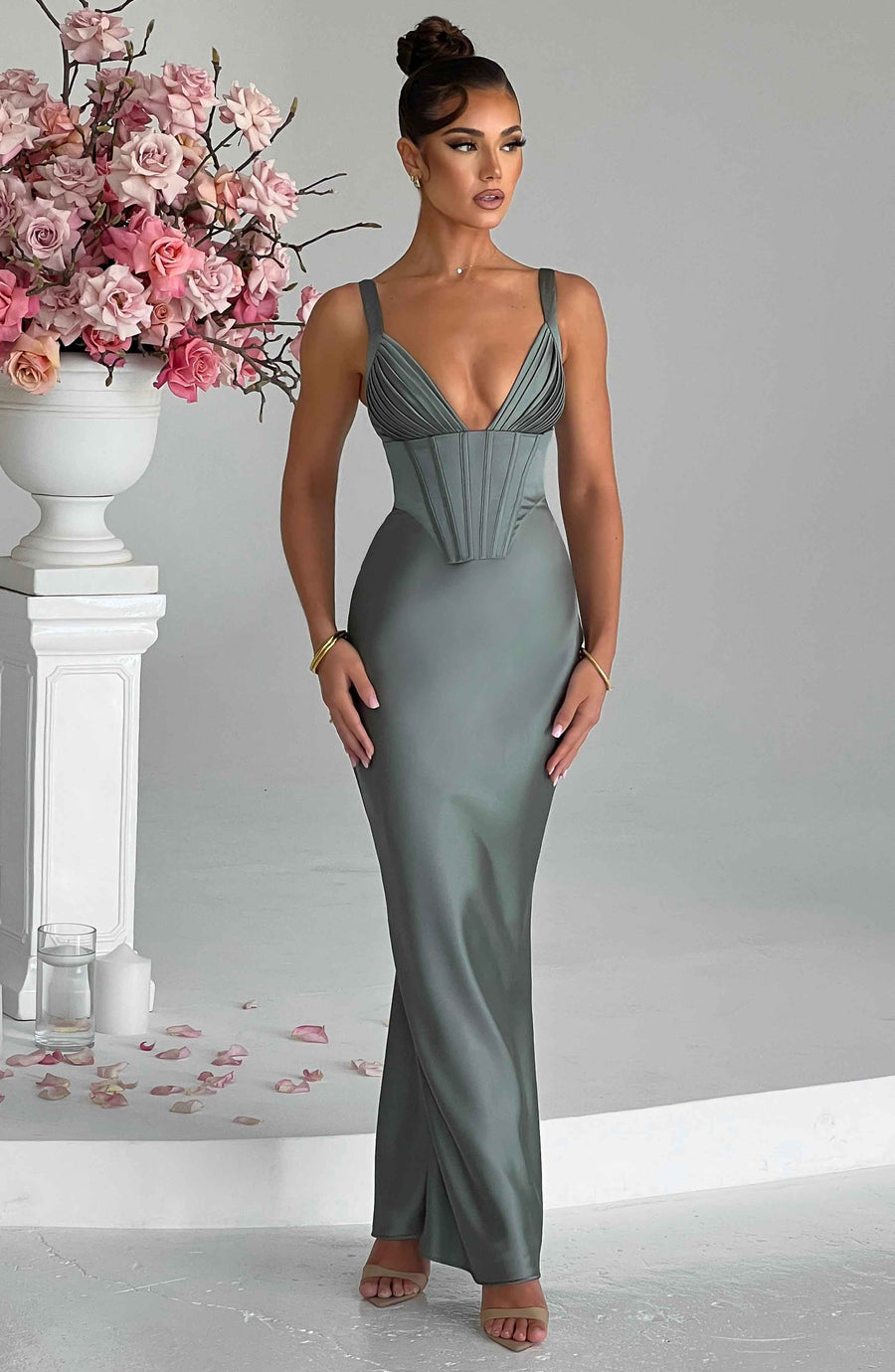 Luvrefashion | Sage Shae Maxi Dress in XS - styled look