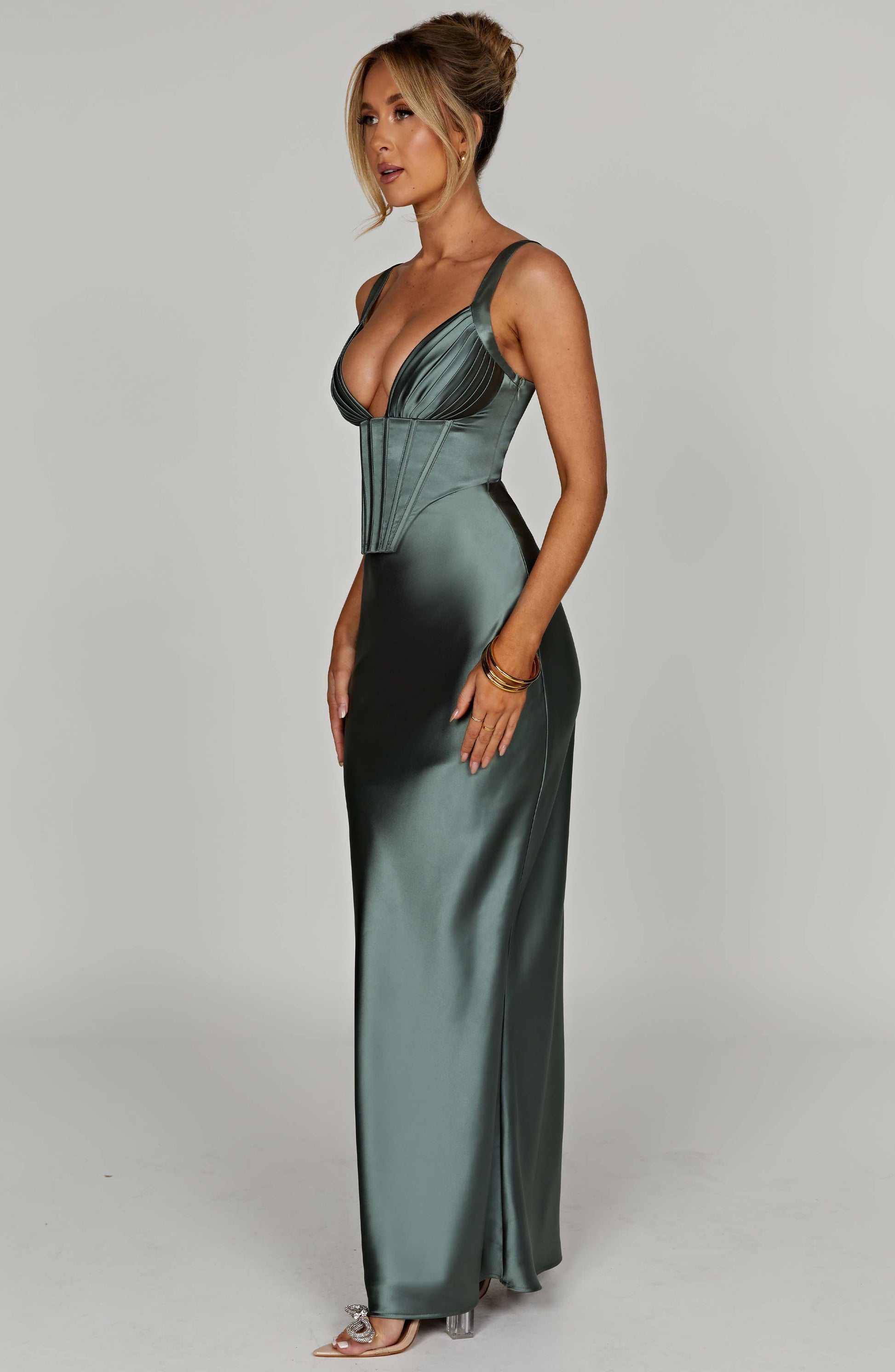 Luvrefashion | Shae Sage Maxi Dress in XS - detail view