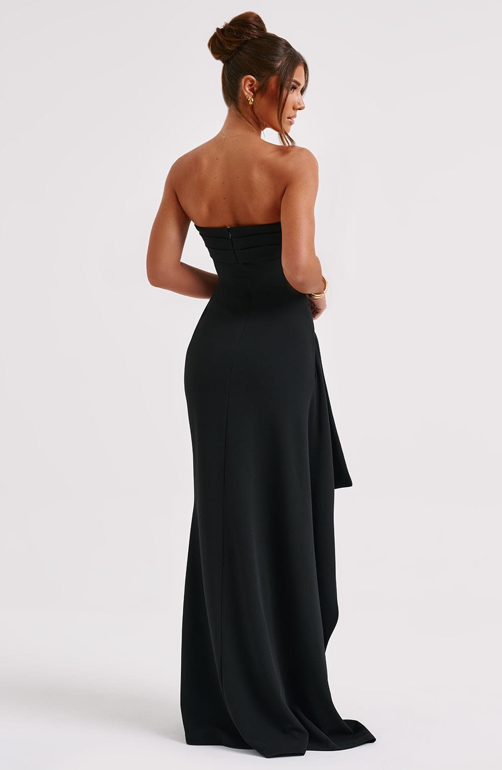 Luvrefashion | Zafira Long Black Dress in XS - detail view