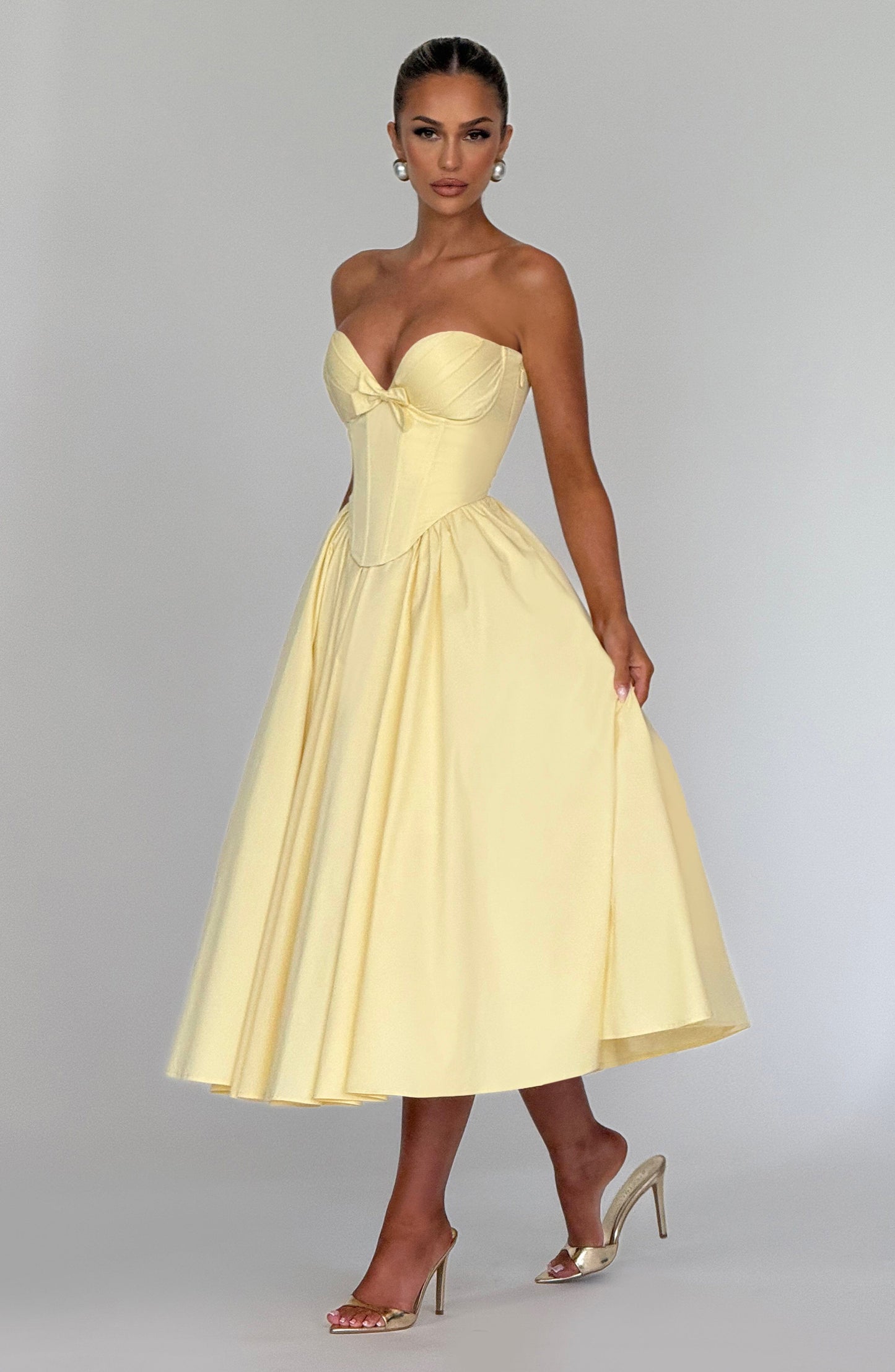 Chloe Lemon Midi Sundress - Perfecto para el verano