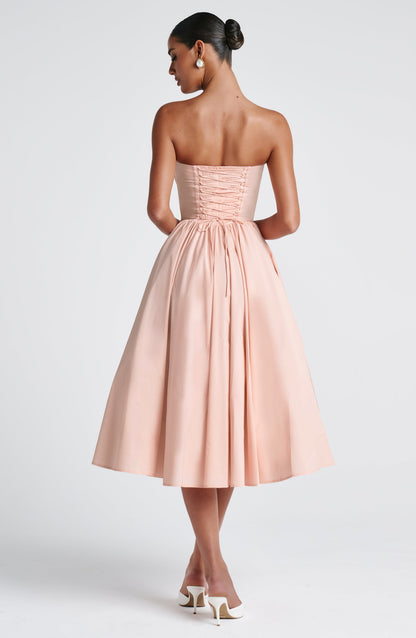 Vestido de verano Chloe Midi en melocotón suave