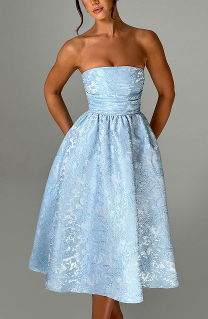 Chloe Blue Midi Sundress - Perfecto para el verano