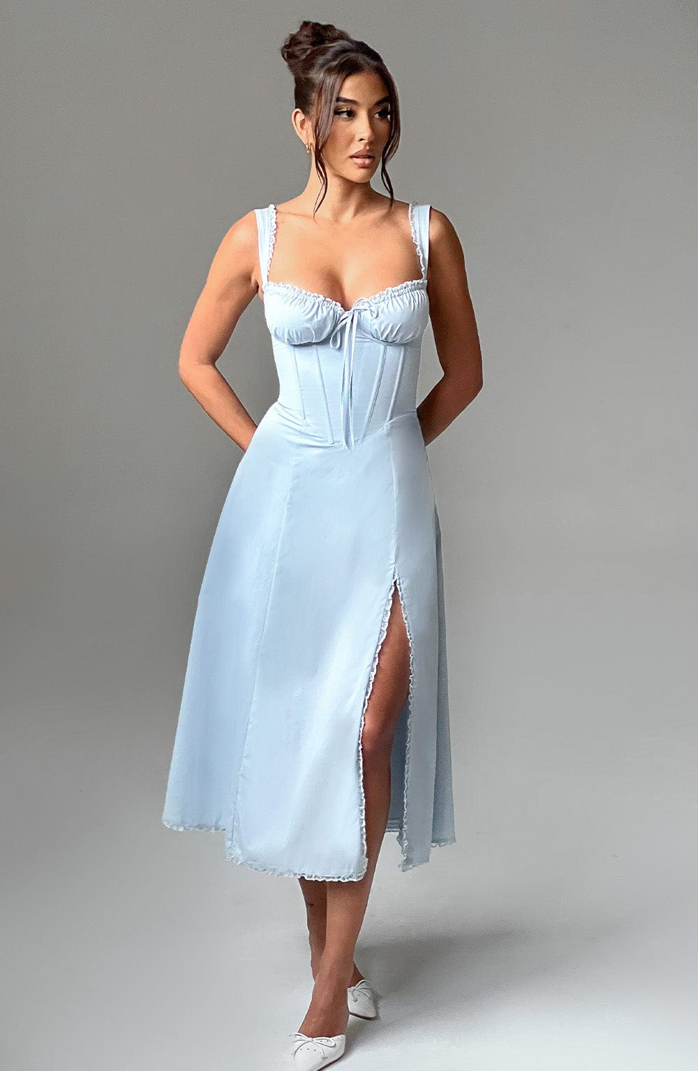 Vestido de verano midi Chloe Blue - Perfecto para los días de verano