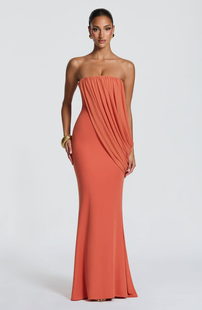 Vestido largo de verano Sophia en naranja quemado