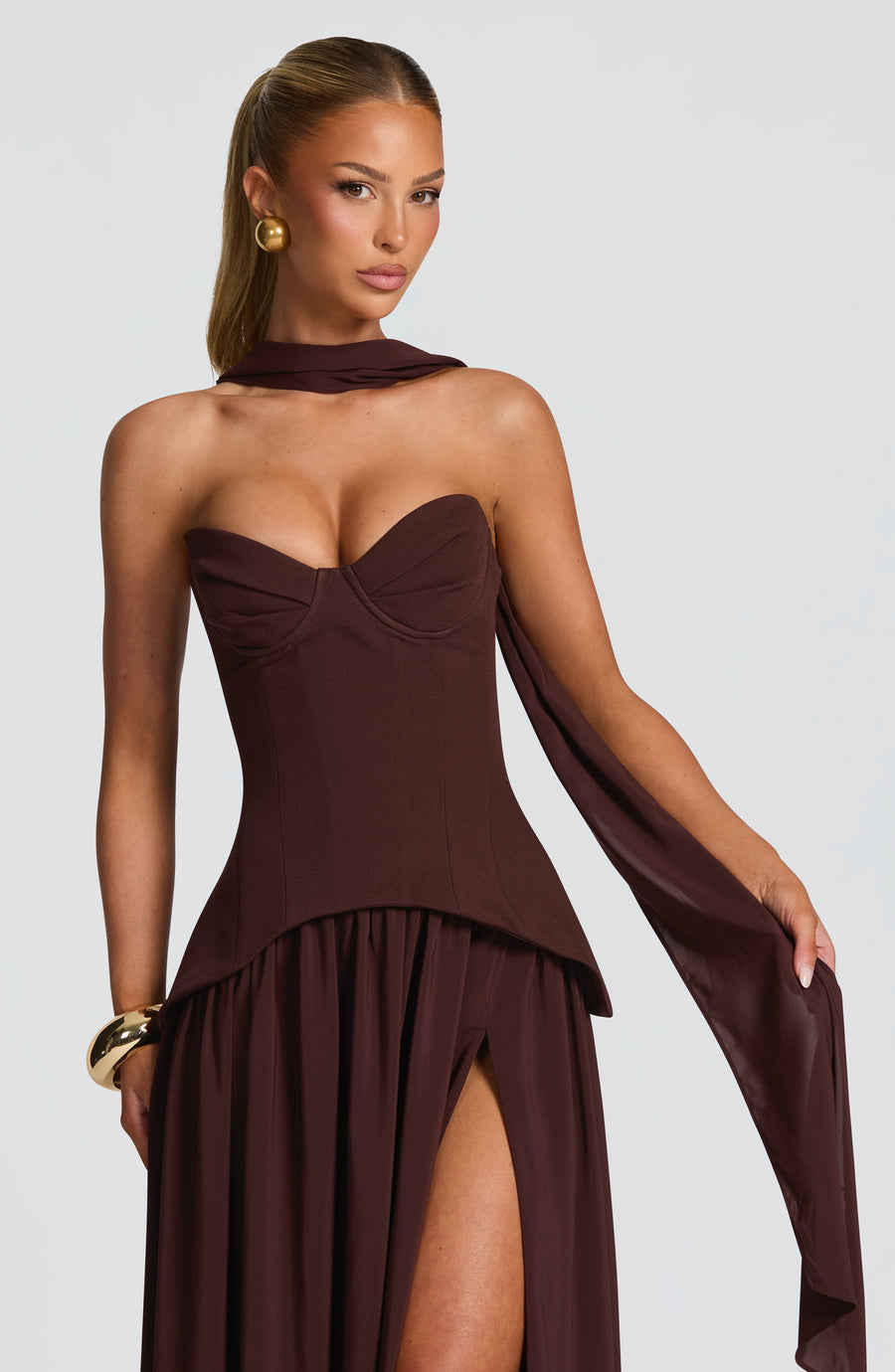 Vestido maxi de verano Sophia Plum marrón