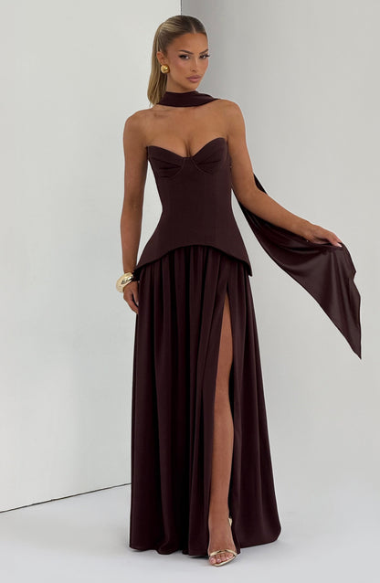Vestido maxi de verano Sophia Plum marrón