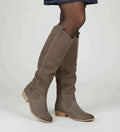 Botas altas sueltas para mujer