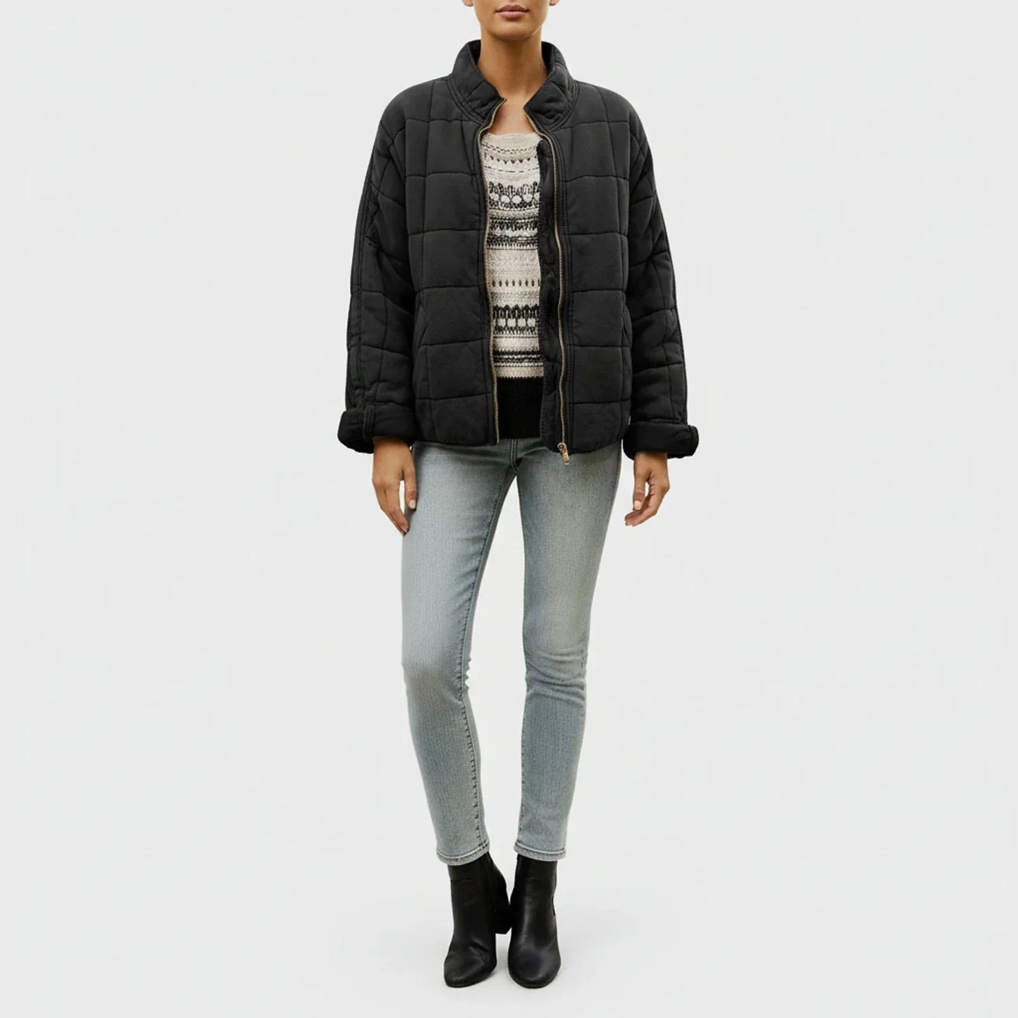 Luvrefashion | Ladies' Quilted Flight Jacket in Green - detail view